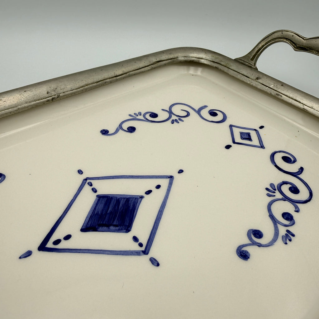 Italienisches Keramik Tablett Blau Weiss Handbemalt Metall Griff Vintage 1980 Showroom Ansbach