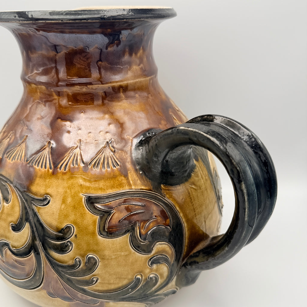 Grosser Keramik Krug Henkelkrug 24,5cm Relief Handarbeit Landhaus Vintage 1980 Showroom Ansbach