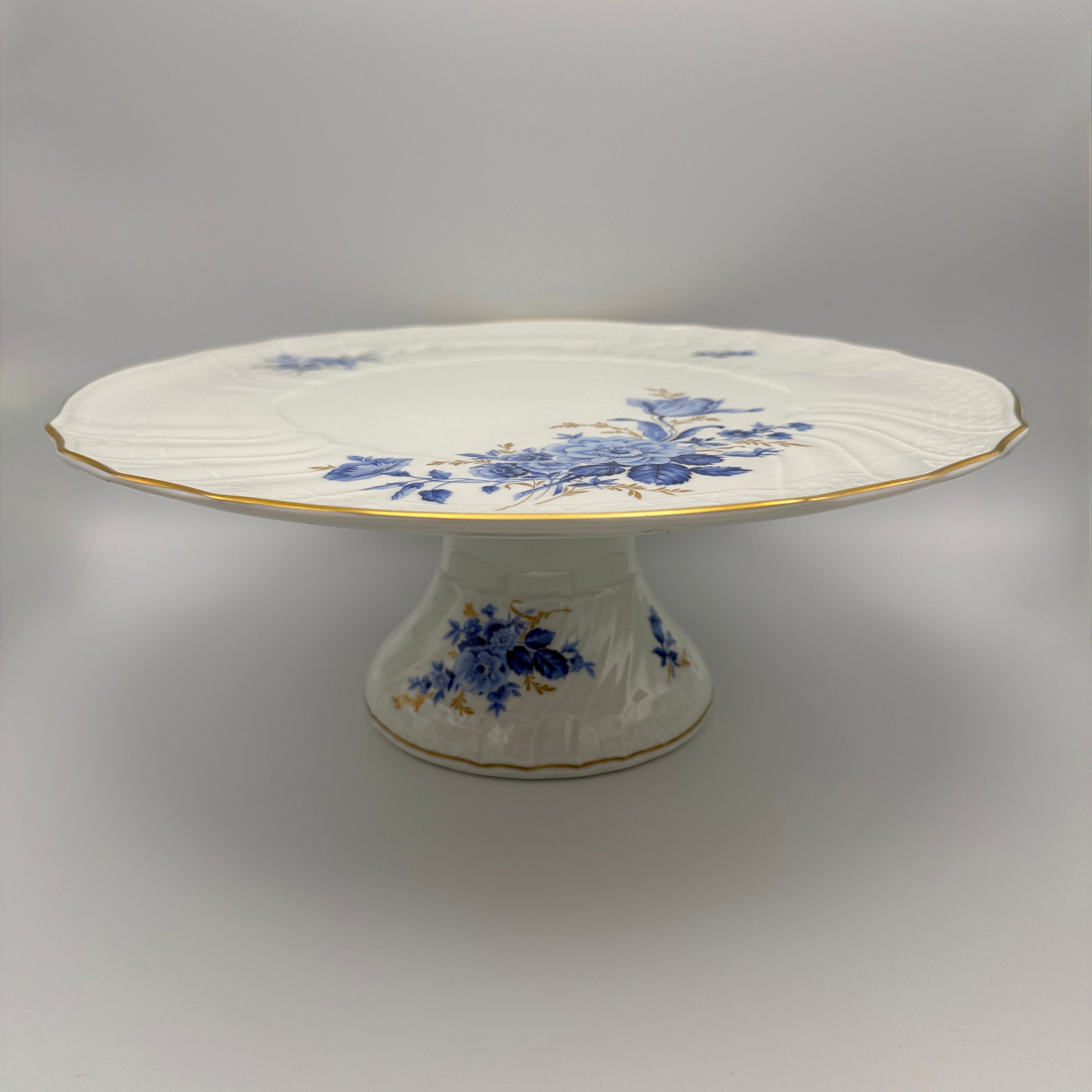 Hutschenreuther Chateau Bleu Tortenplatte mit Standfuss Dresden Gold 1980 Hutschenreuther