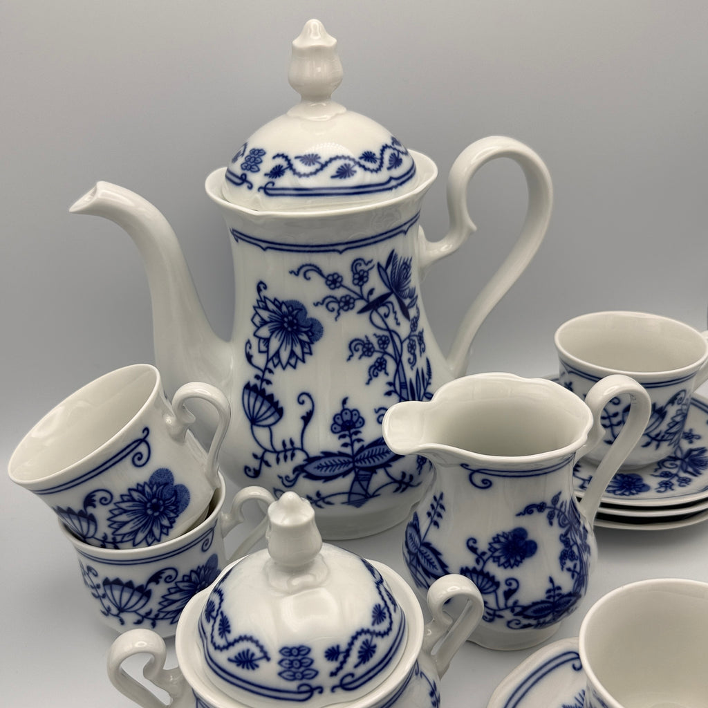 Rudolf Kämpf Zwiebelmuster Kaffeeservice, ca. 1960-1980, 11-tlg. Showroom Ansbach