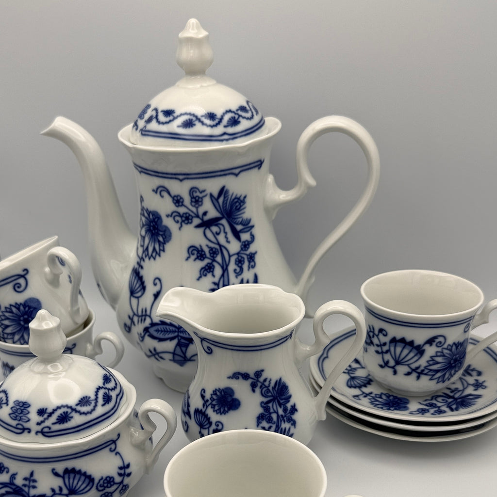Rudolf Kämpf Zwiebelmuster Kaffeeservice, ca. 1960-1980, 11-tlg. Showroom Ansbach