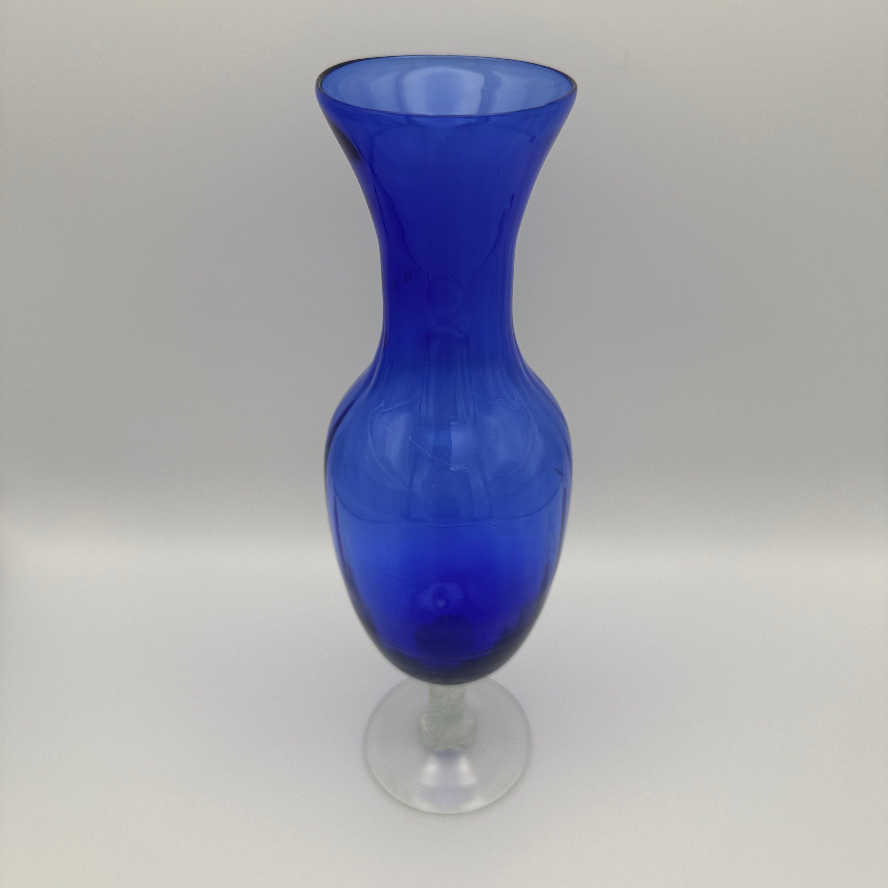 Vintage Glasvase Kobaltblau Empoli-Stil gedrehter Stiel 1960er/70er Showroom Ansbach