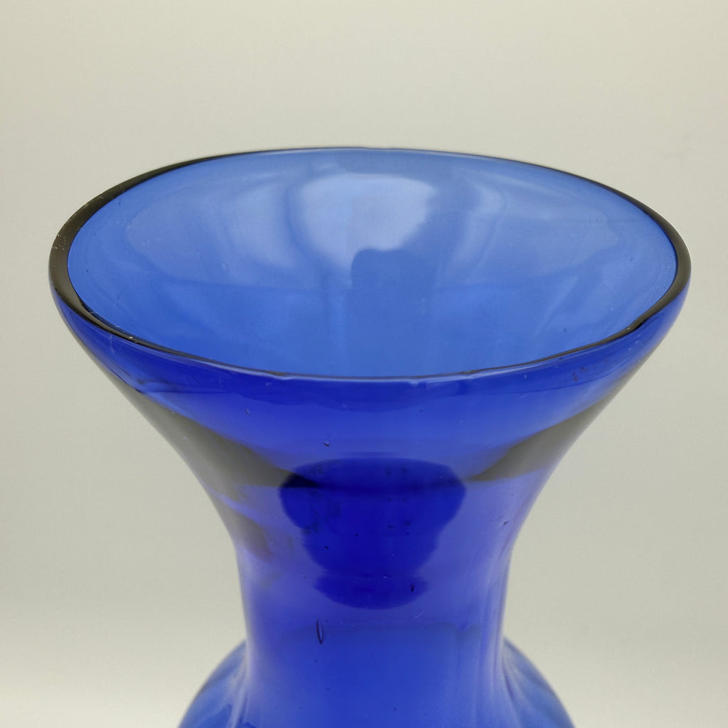 Vintage Glasvase Kobaltblau Empoli-Stil gedrehter Stiel 1960er/70er Showroom Ansbach