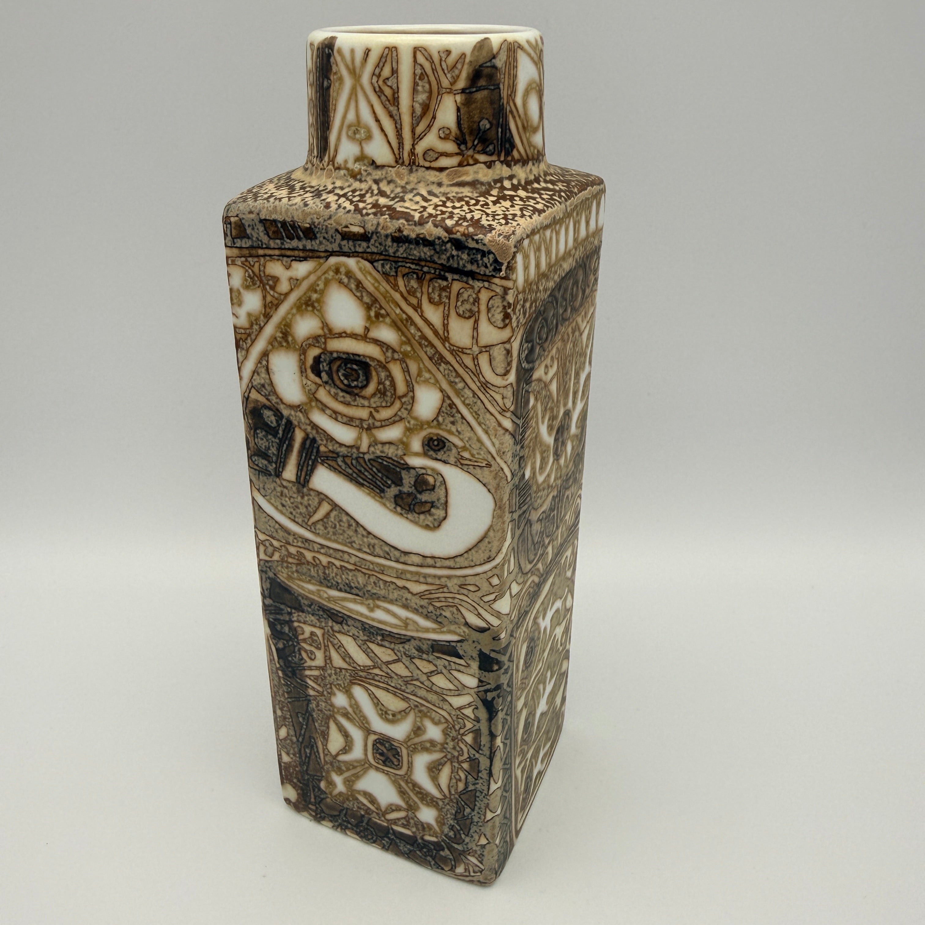 Royal Copenhagen Baca Vase 719/3455 Nils Thorsson 1969–1974 Royal Copenhagen