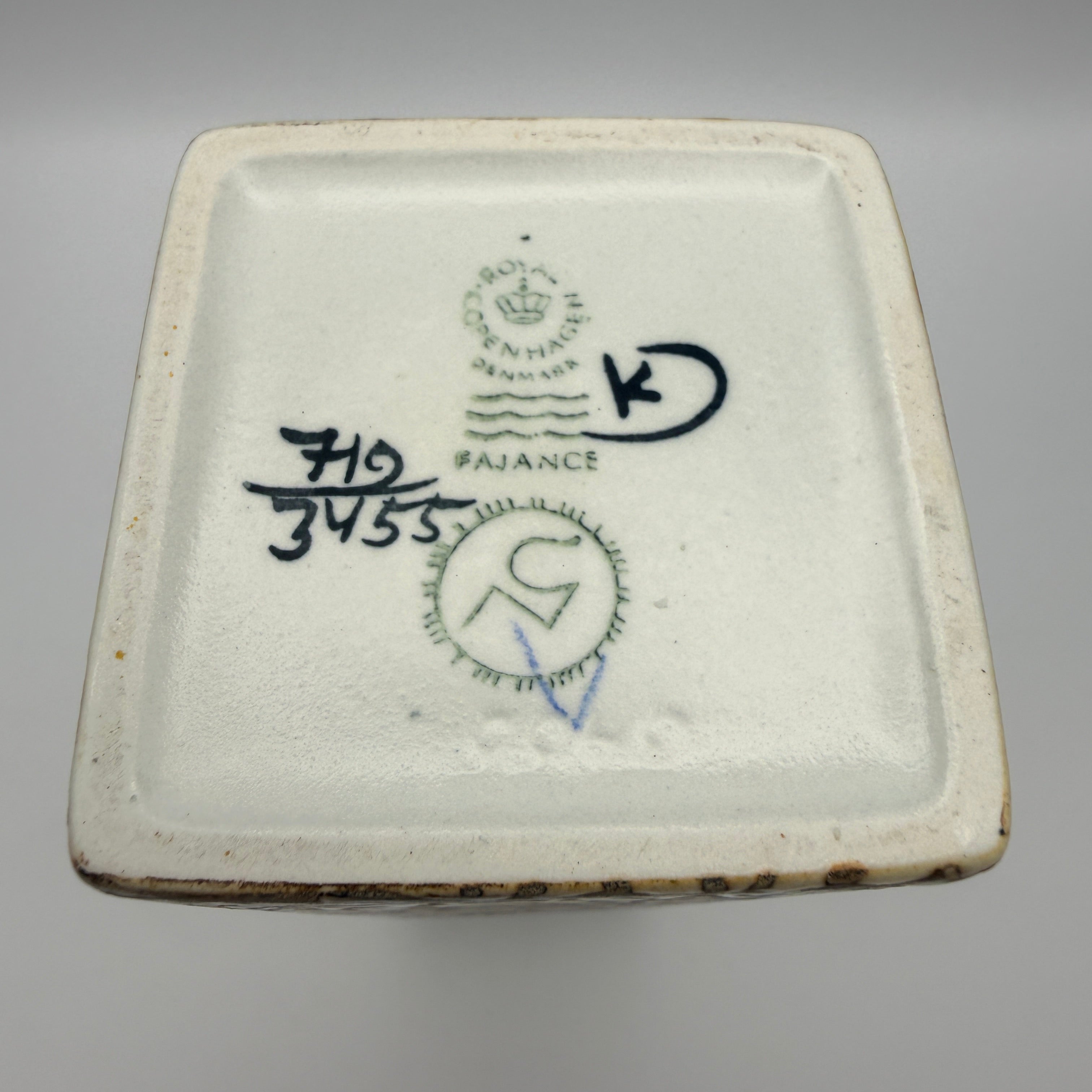 Royal Copenhagen Baca Vase 719/3455 Nils Thorsson 1969–1974 Royal Copenhagen