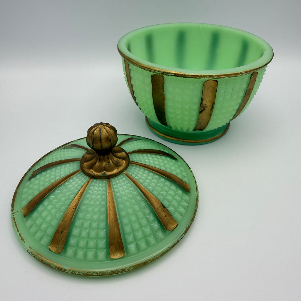 Art-déco Deckeldose aus Uranglas mit Golddekor um 1930 Showroom Ansbach