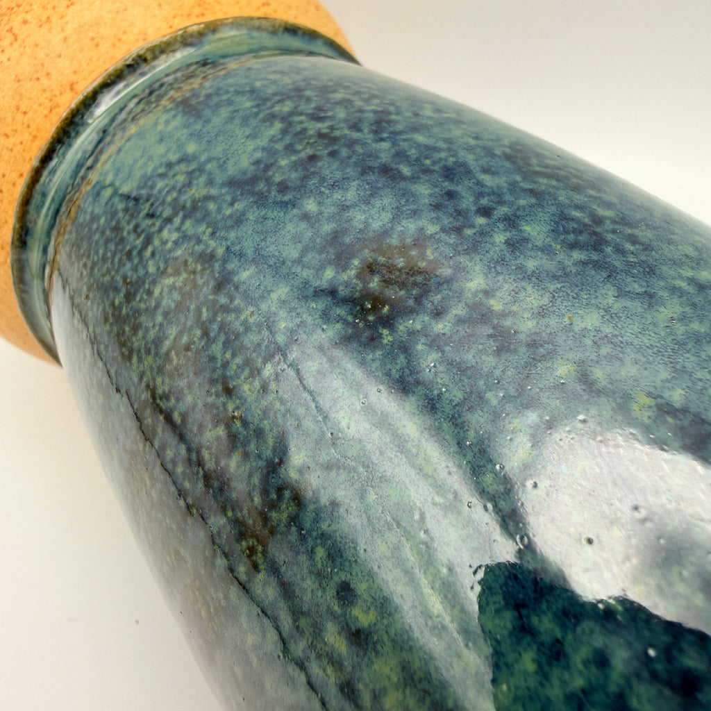 Signierte Studiokeramik-Vase Unikat 1985 – 29 cm – blaue Effektglasur Showroom Ansbach