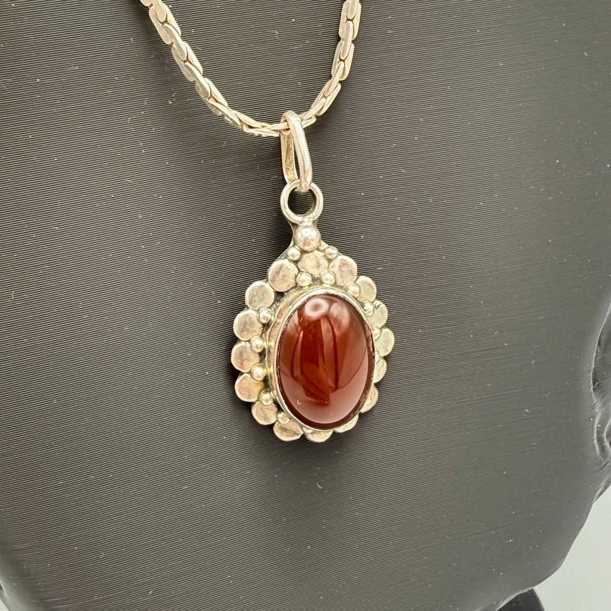 Vintage 925 Silber Kette mit Karneol-Anhänger 1970er–1980er Showroom Ansbach