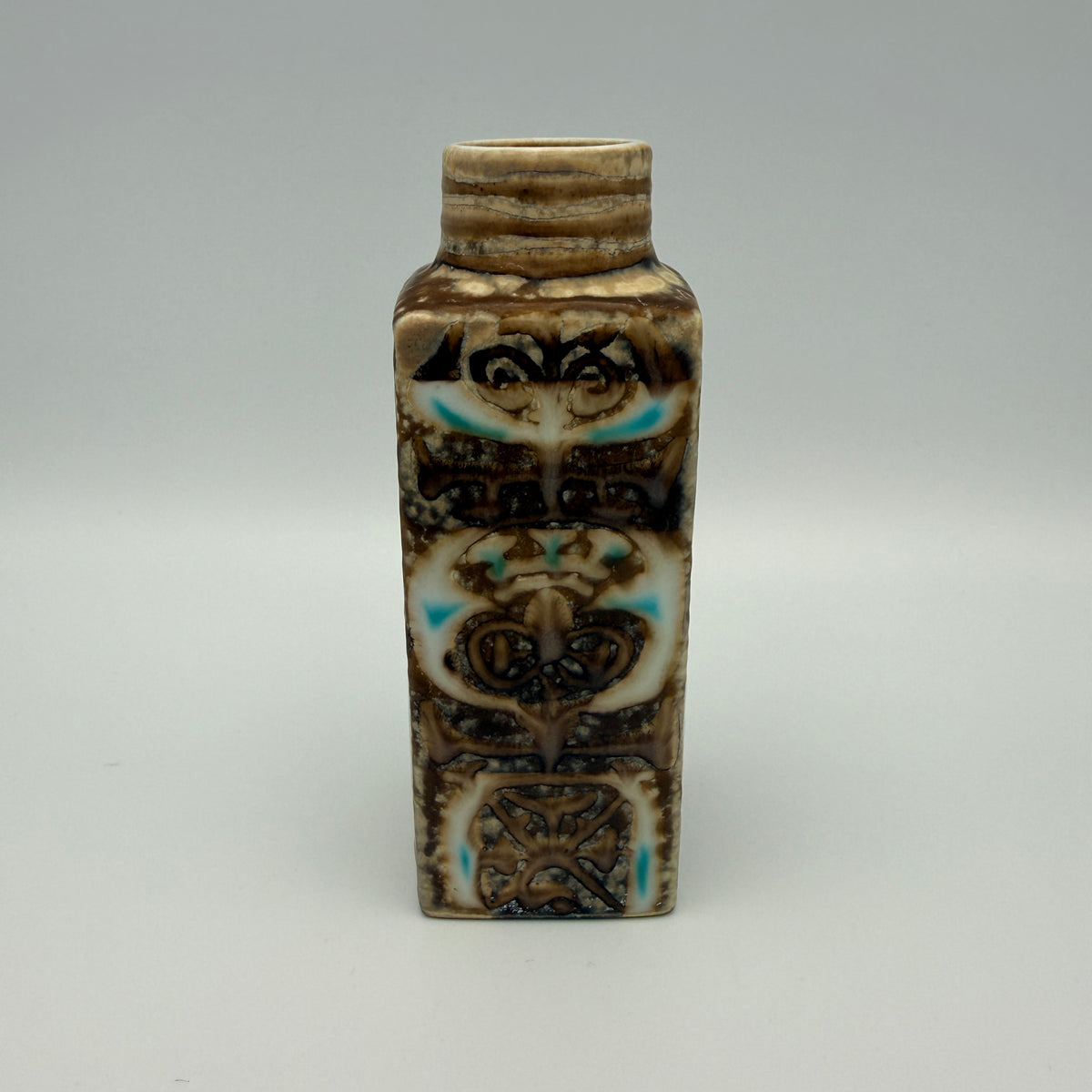 Royal Copenhagen Baca Vase 721/3258 Nils Thorsson 1969–1974 Fayence Royal Copenhagen