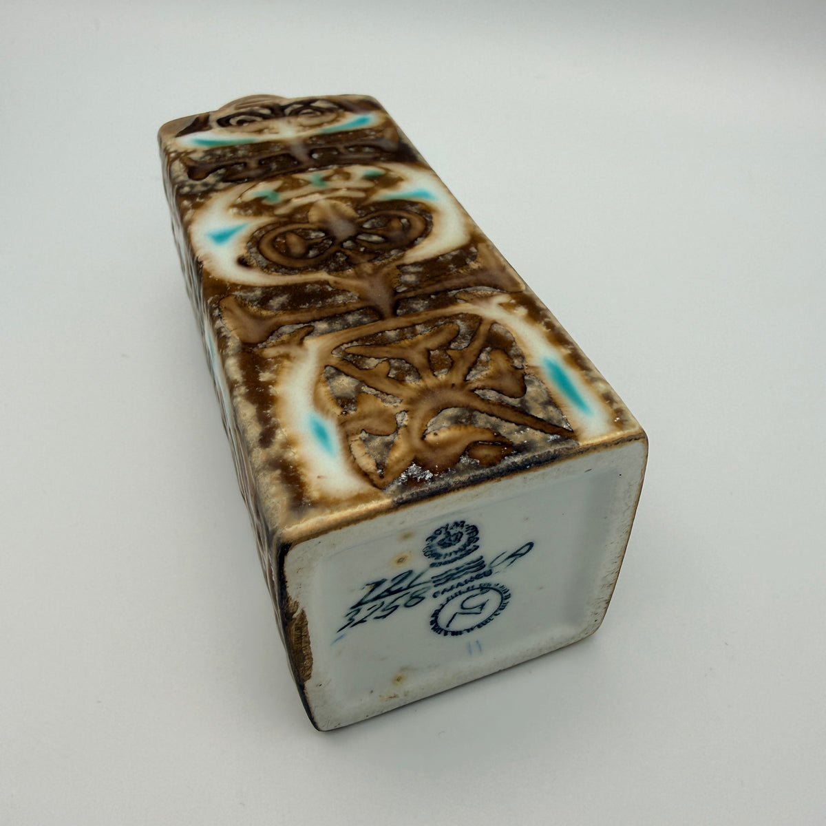 Royal Copenhagen Baca Vase 721/3258 Nils Thorsson 1969–1974 Fayence Royal Copenhagen